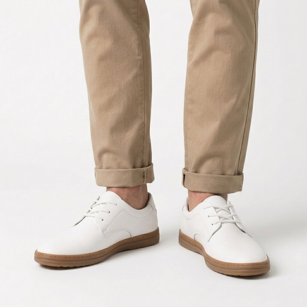 Klassieke Veterschoenen Met Contrasterende Zool Voor Heren