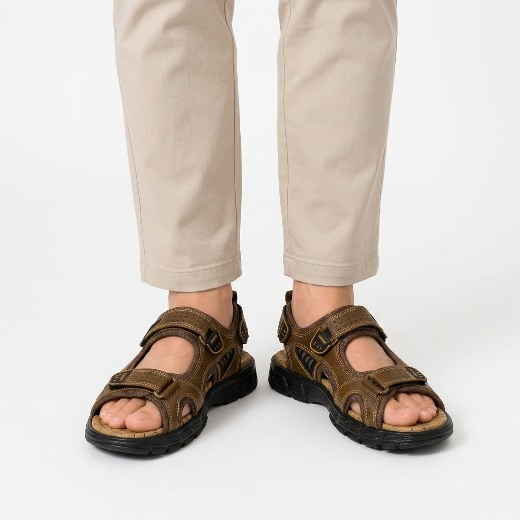 Ondersteunende zomersandalen voor mannen